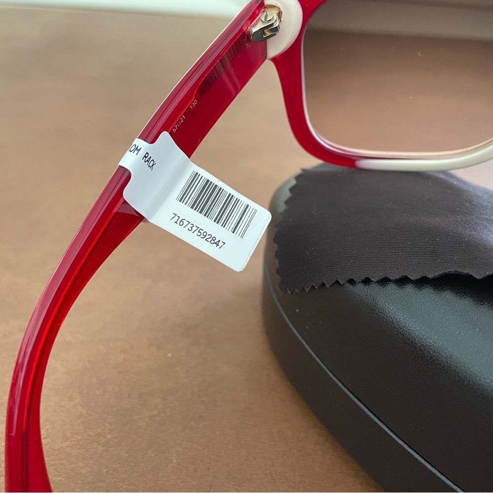 Alexander McQueen oversized sunglasses in creamy white and red NWT πHP x2π - Picture 7 of 7